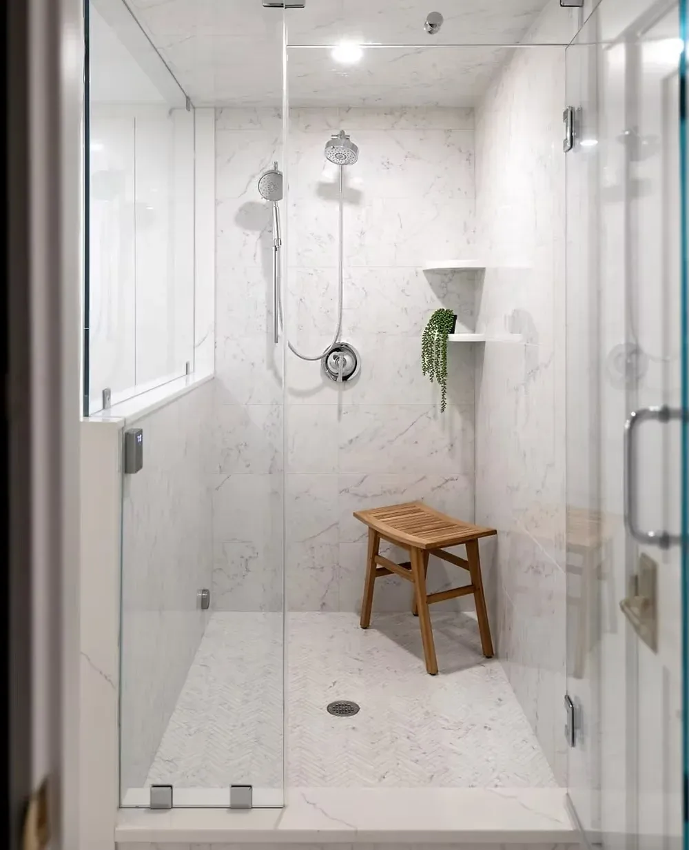 Porcelain tile bathroom